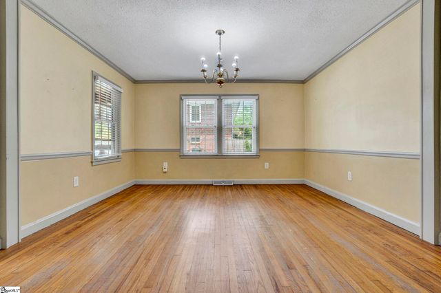 12 Mcswain Drive, Greenville, SC 29615