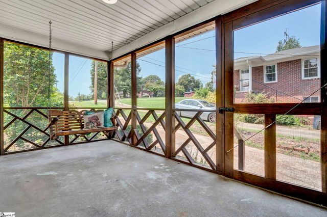 12 Mcswain Drive, Greenville, SC 29615