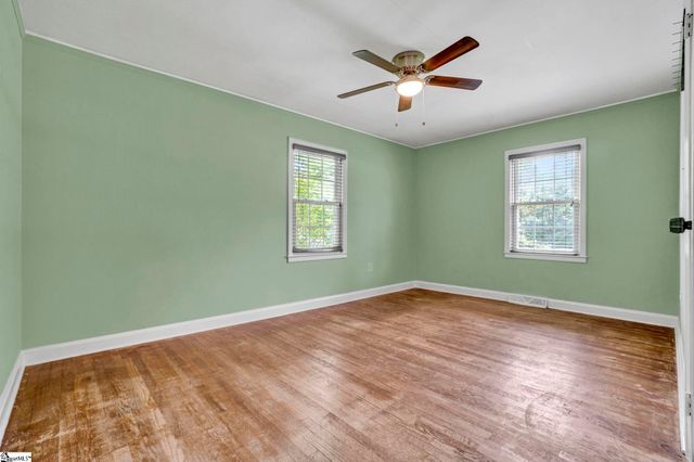 12 Mcswain Drive, Greenville, SC 29615