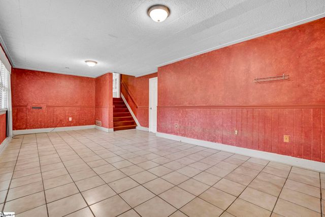 12 Mcswain Drive, Greenville, SC 29615