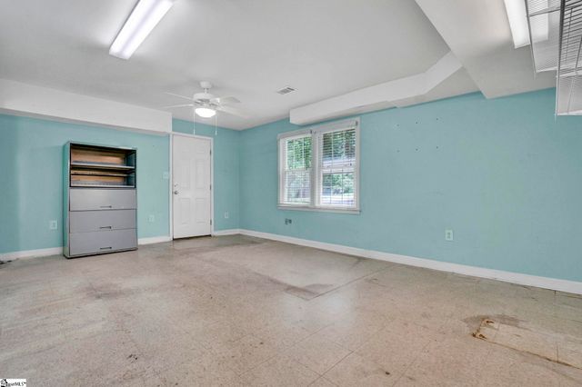 12 Mcswain Drive, Greenville, SC 29615