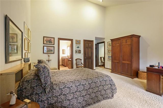 933 Greymont NW Circle, Marietta, GA 30064