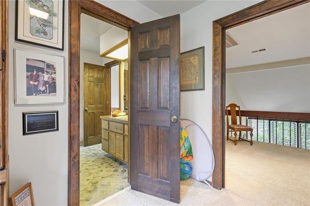 933 Greymont NW Circle, Marietta, GA 30064