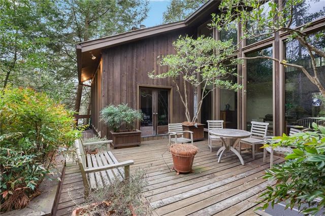 933 Greymont NW Circle, Marietta, GA 30064