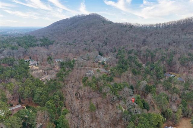 933 Greymont NW Circle, Marietta, GA 30064