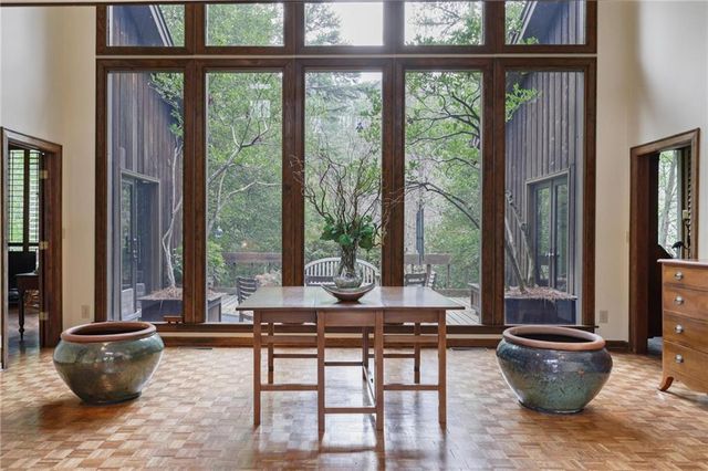 933 Greymont NW Circle, Marietta, GA 30064