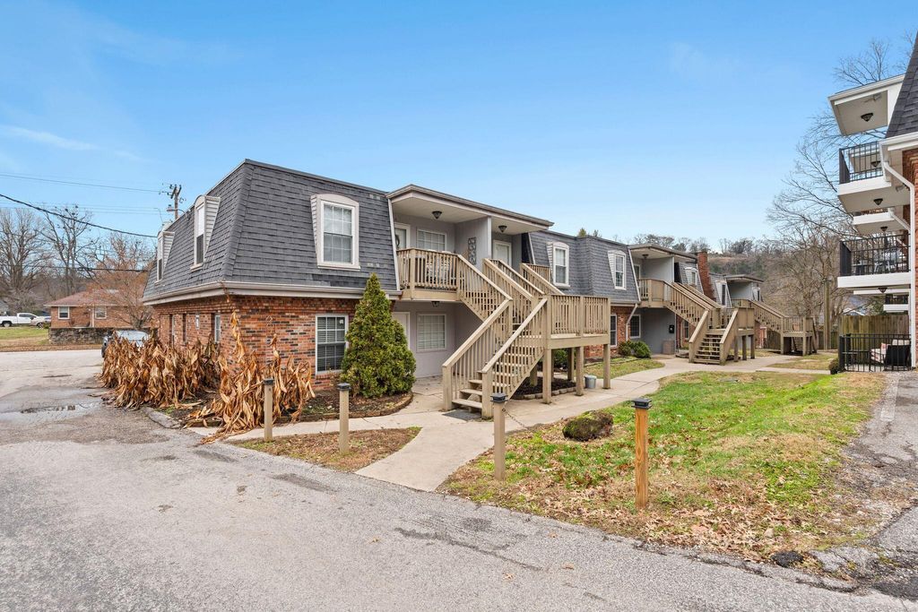 333 E 4th Street B6, Frankfort, KY 40601