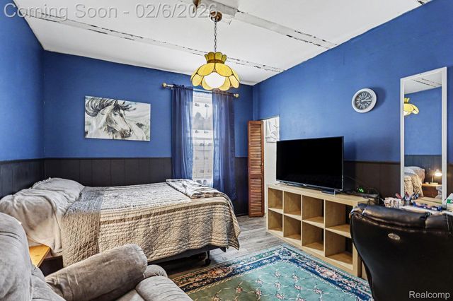 1101 S Farragut Street, Bay City, MI 48708