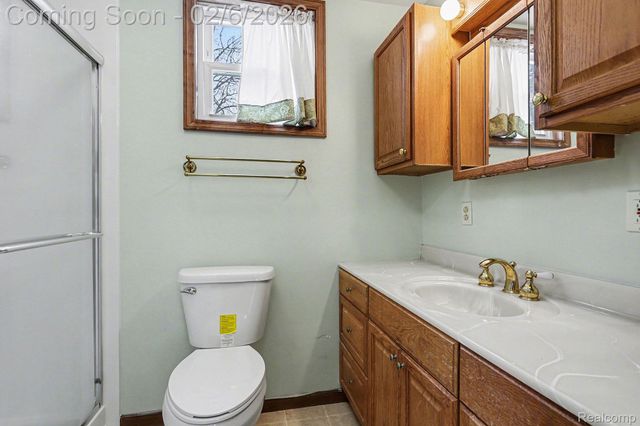 1101 S Farragut Street, Bay City, MI 48708