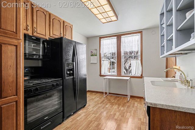 1101 S Farragut Street, Bay City, MI 48708