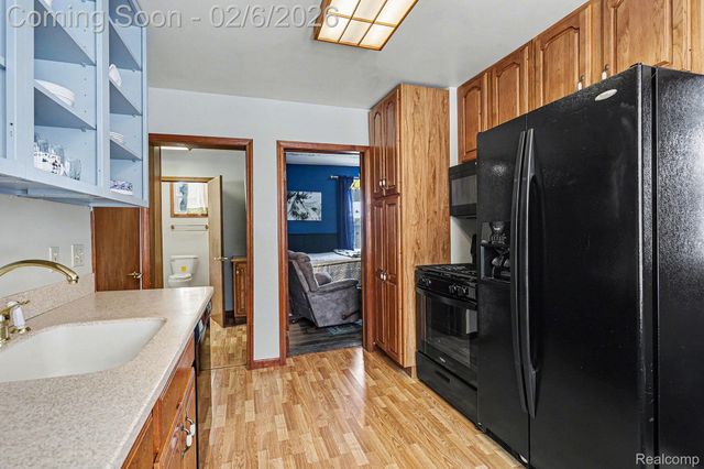 1101 S Farragut Street, Bay City, MI 48708