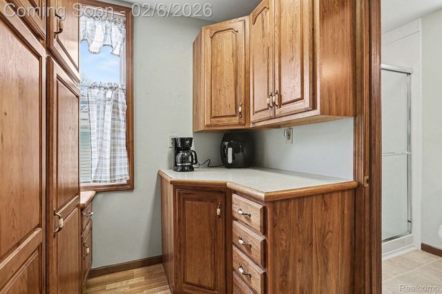 1101 S Farragut Street, Bay City, MI 48708