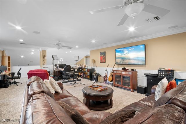 88 Burnt Pine DR, Naples, FL 34119