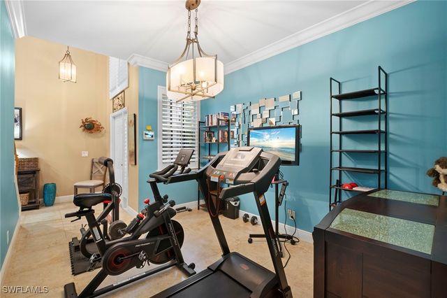 88 Burnt Pine DR, Naples, FL 34119