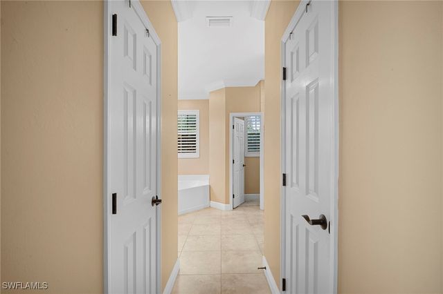 88 Burnt Pine DR, Naples, FL 34119