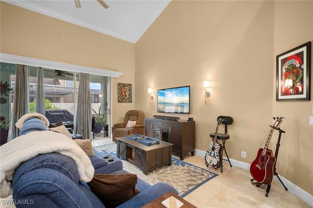 88 Burnt Pine DR, Naples, FL 34119