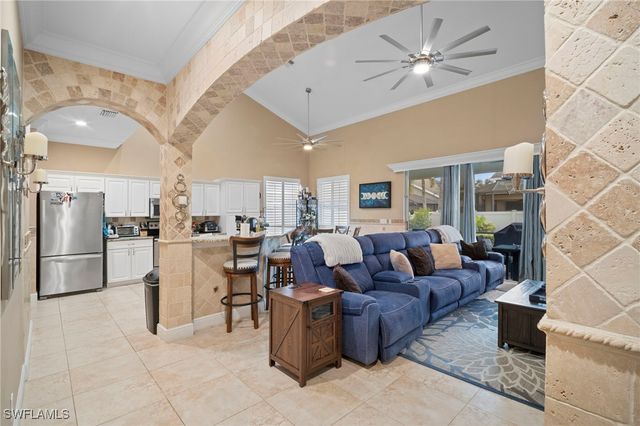 88 Burnt Pine DR, Naples, FL 34119