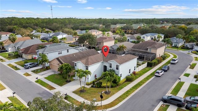 88 Burnt Pine DR, Naples, FL 34119