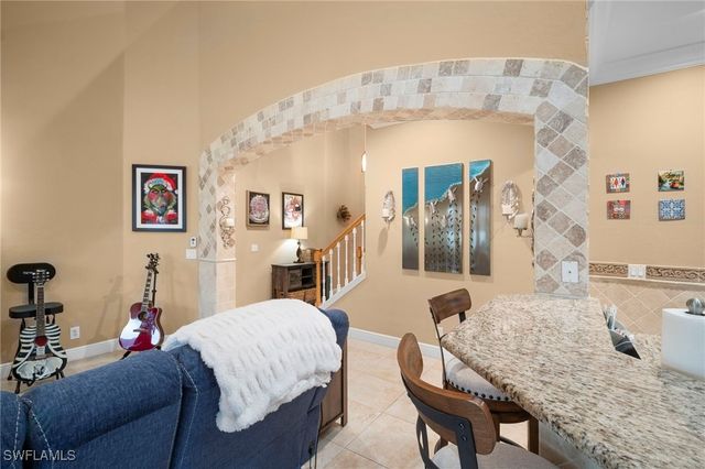 88 Burnt Pine DR, Naples, FL 34119