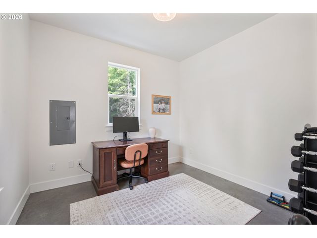 1013 N BODINE Rd, Kelso, WA 98626