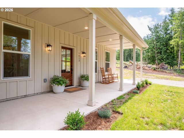 1013 N BODINE Rd, Kelso, WA 98626