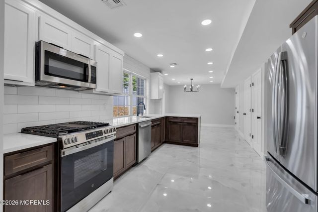 39 Old Main Shore Road, Barnegat, NJ 08005