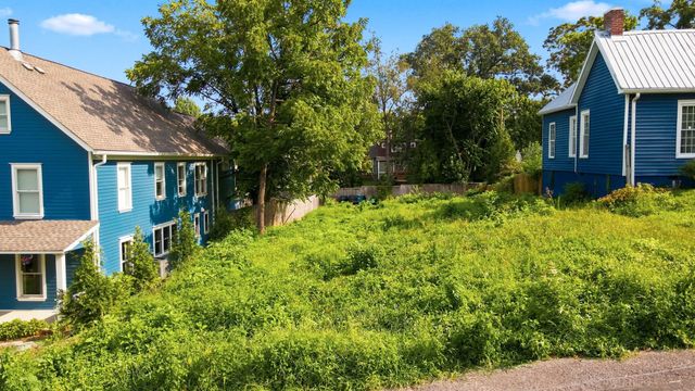 1619 Boscobel St, Nashville, TN 37206