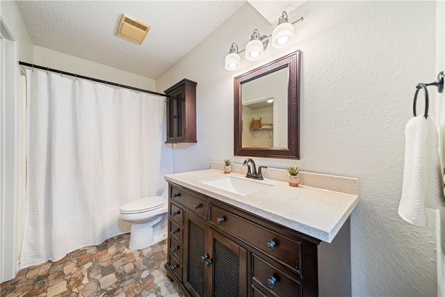 13309 W Buckhorn Dr, Corpus Christi, TX 78410