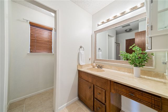 13309 W Buckhorn Dr, Corpus Christi, TX 78410