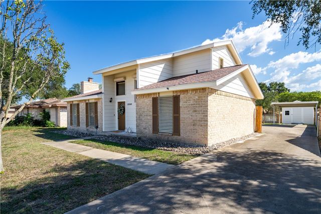 13309 W Buckhorn Dr, Corpus Christi, TX 78410