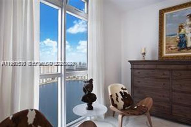 17301 Biscayne Blvd 2310, North Miami Beach, FL 33160