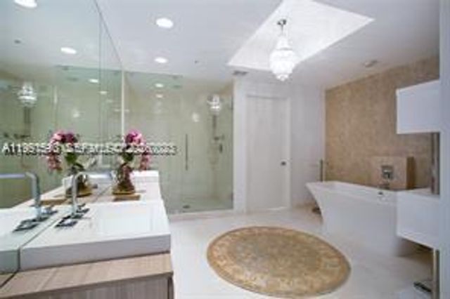 17301 Biscayne Blvd 2310, North Miami Beach, FL 33160