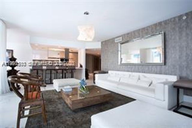 17301 Biscayne Blvd 2310, North Miami Beach, FL 33160