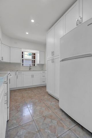 2100 N 57TH Avenue, Hollywood, FL 33021