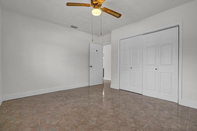 2100 N 57TH Avenue, Hollywood, FL 33021