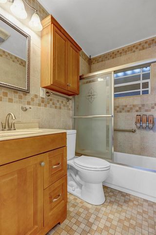 2100 N 57TH Avenue, Hollywood, FL 33021