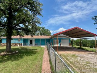 10719 Roadrunner, Kingston, OK 73439