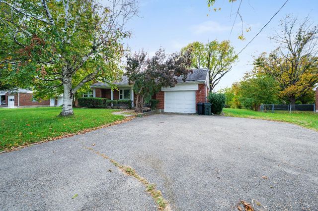 657 Tylersville Road, Mason, OH 45040