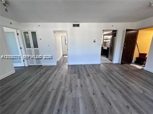 7740 Abbott Ave 2A, Miami Beach, FL 33141