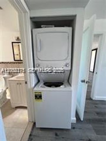 7740 Abbott Ave 2A, Miami Beach, FL 33141