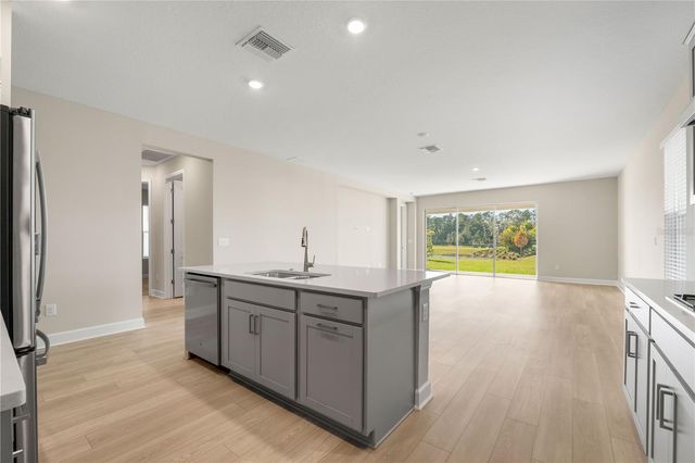 2181 LONGLINER LOOP, Wesley Chapel, FL 33543