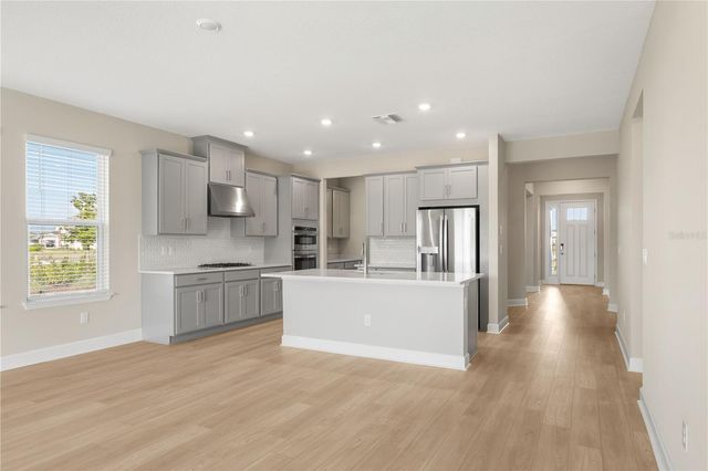 2181 LONGLINER LOOP, Wesley Chapel, FL 33543