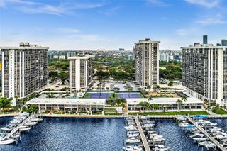 1865 Brickell Ave A105, Miami, FL 33129