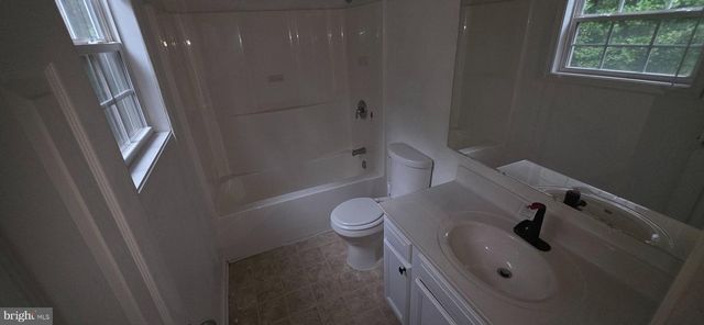 308 FAWN DR, Winchester, VA 22602