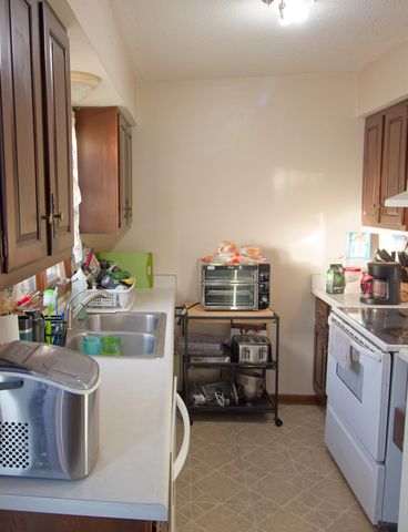 3924 & 3926 E 38th Street, Des Moines, IA 50317