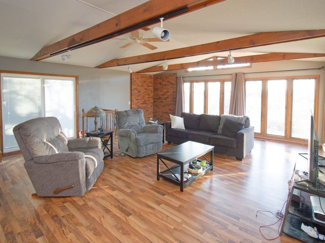 3924 & 3926 E 38th Street, Des Moines, IA 50317