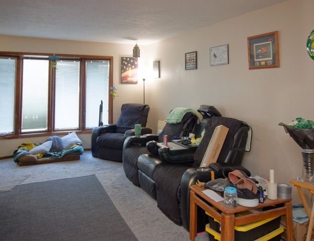 3924 & 3926 E 38th Street, Des Moines, IA 50317