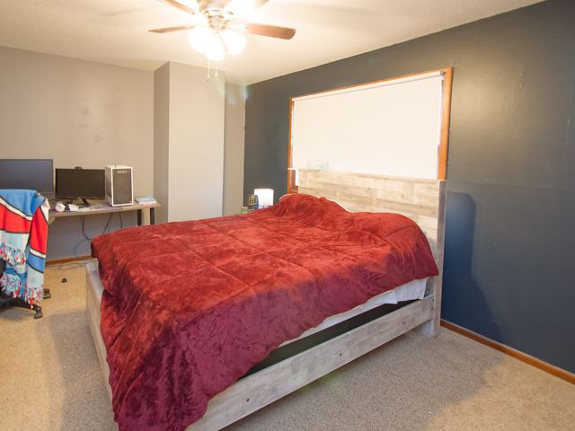 3924 & 3926 E 38th Street, Des Moines, IA 50317