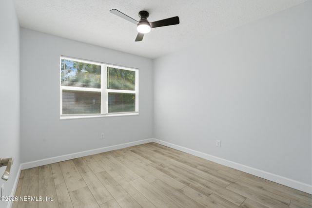 7925 PRAVER Drive E, Jacksonville, FL 32217