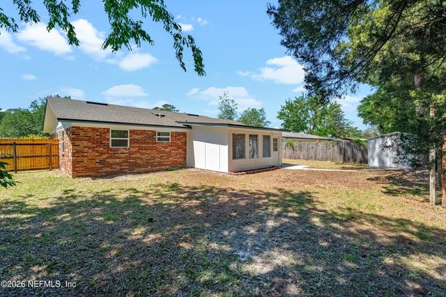 7925 PRAVER Drive E, Jacksonville, FL 32217